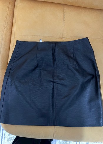 Fermuarlı Nakışlı Siyah Deri Mini Etek - Görsel 3