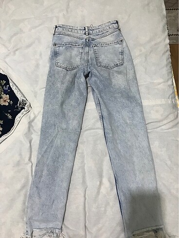 Yırtık Jean Pantolon - Görsel 6