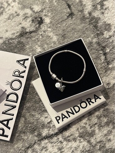 Pandora Pandora Bileklik ve Charm