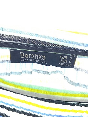 s Beden çeşitli Renk Bershka Kısa Elbise %70 İndirimli.