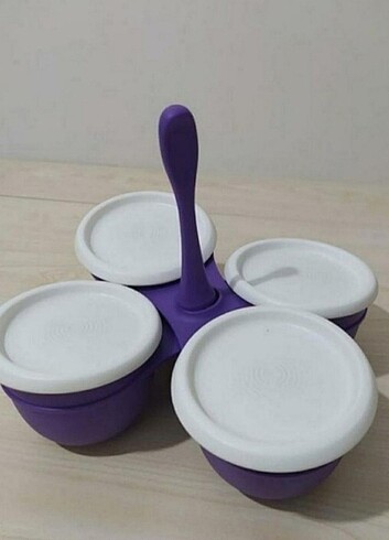 Tupperware saklama kabı 