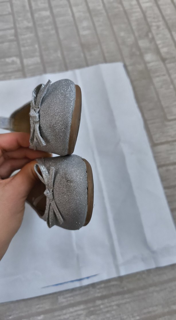 Kız Çocuk Gri Tokalı Babet Ayakkabı - Görsel 4