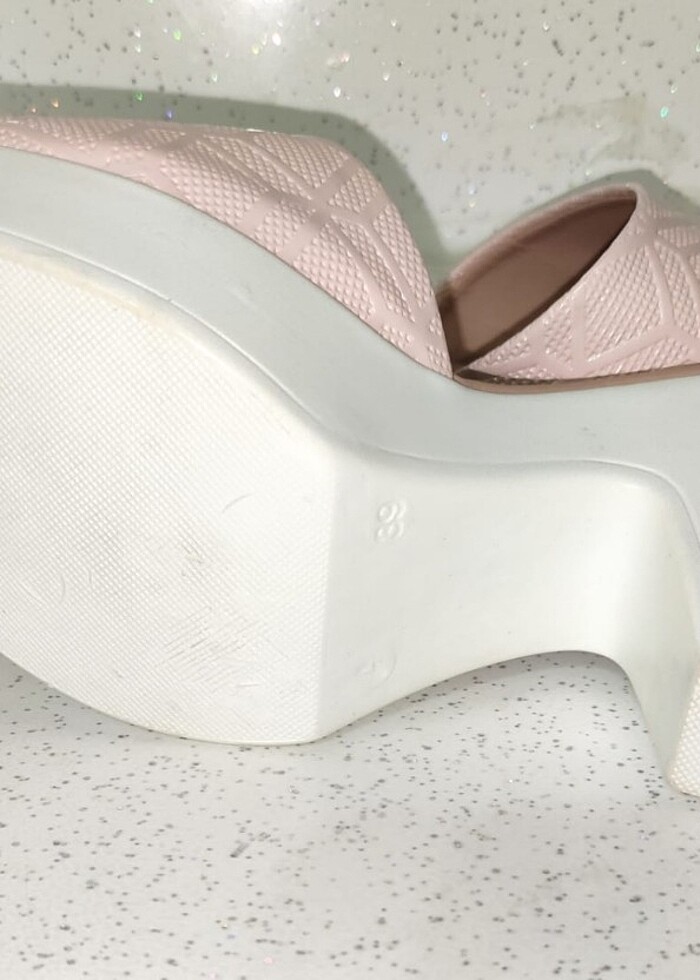 Kadın topuklu terlik - Görsel 2