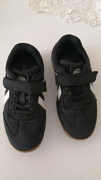 32 Beden Hummel unisex çocuk ayakkabısı 