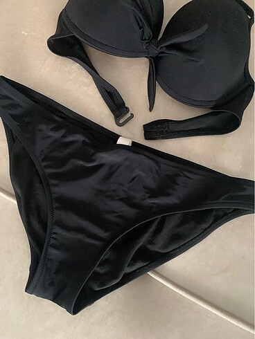 42 Beden Penti bikini takımı