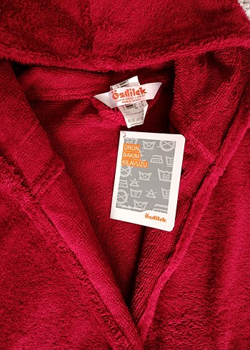 Özdilek Bordo Kapüşonlu 5_6 yaş bornoz - Görsel 4
