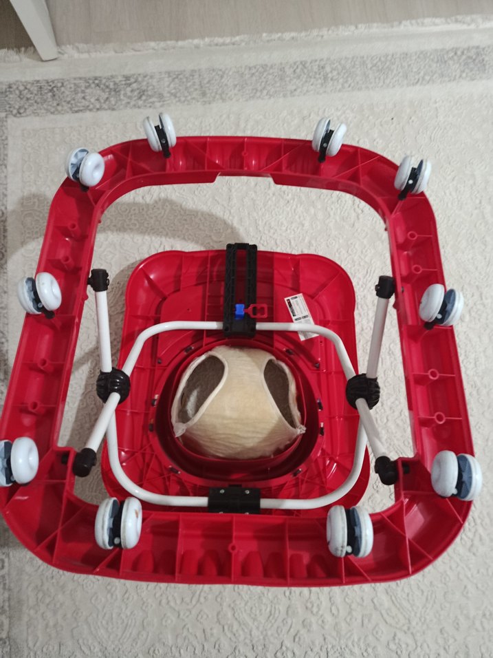UniCaré Kırmızı Oyuncaklı Bebek Yürütücü - Görsel 5