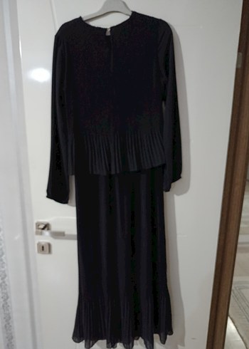 Siyah Piliseli Uzun Kollu şifon Elbise - Görsel 5