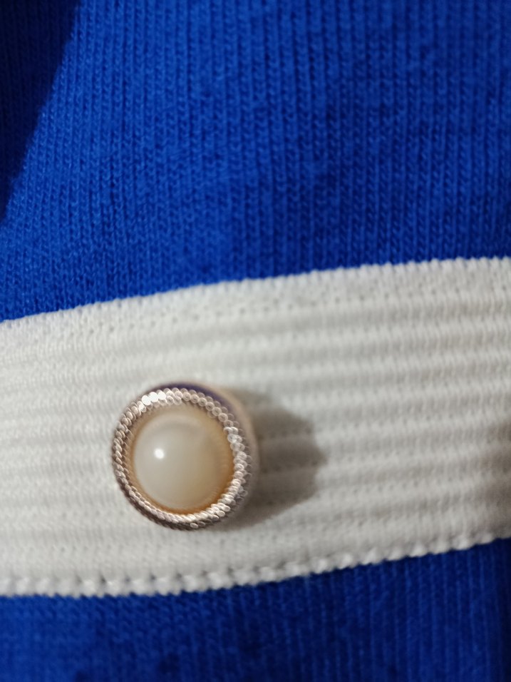 Mavi düğmeli Triko kadın hırka - Görsel 5