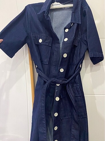 Denim elbise