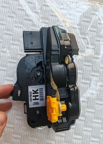 Chevrolet cruze sol ön kapı kilidi 