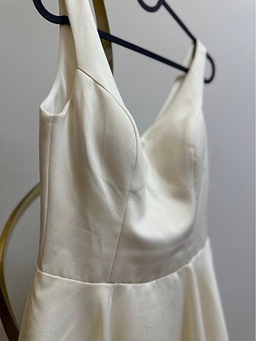 Beyaz Saten Abiye Elbise - Görsel 3