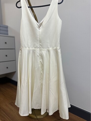 Beyaz Saten Abiye Elbise - Görsel 6