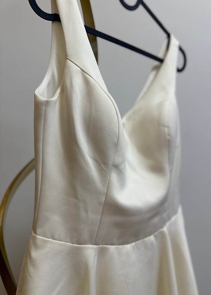 Beyaz Saten Abiye Elbise - Görsel 3