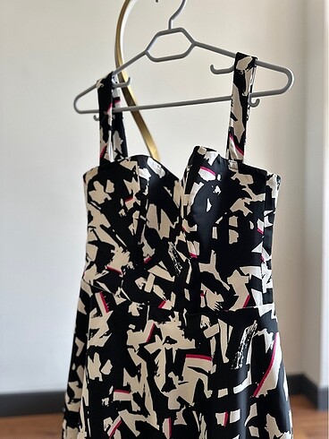 Çok Renkli Elbise - Görsel 3