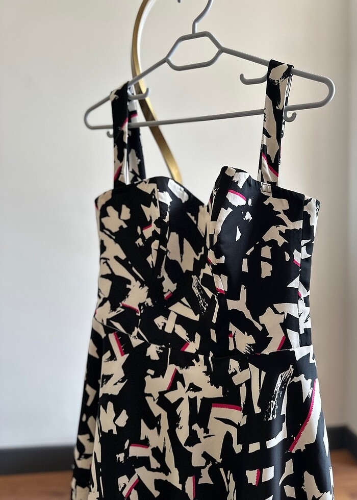 Çok Renkli Elbise - Görsel 3