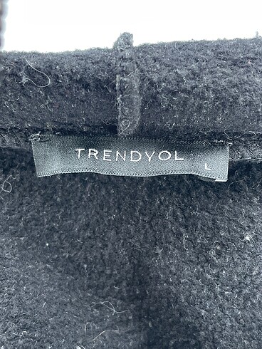 l Beden siyah Renk Trendyol & Milla Sweatshirt %70 İndirimli.