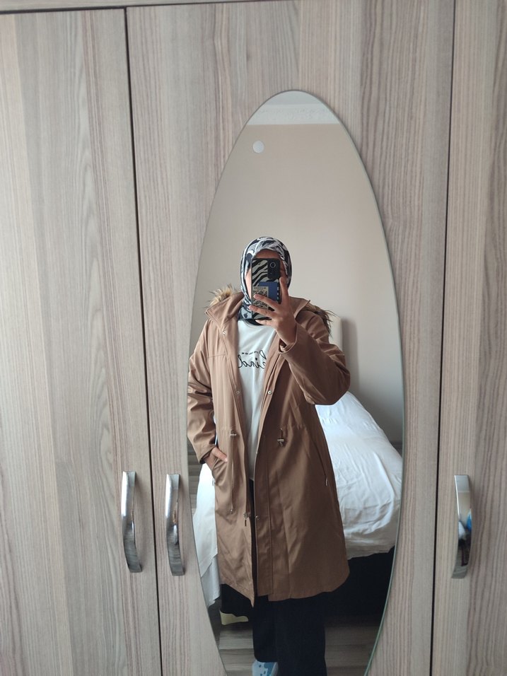 Bej Kadın Midi Parka Kürklü - Görsel 3