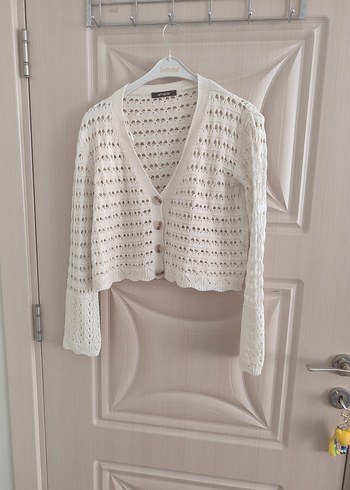 Beyaz Örgü V Yaka Kadın Hırka - Görsel 3