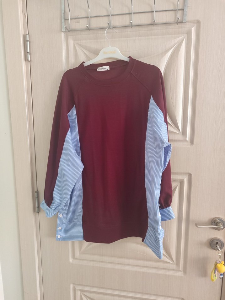 Bordo Düğmeli Kadın Sweatshirt - Görsel 3