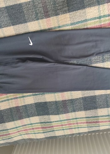 Gri Spor Kadın Tayt - Regular Fit, Midi Boy - Görsel 2