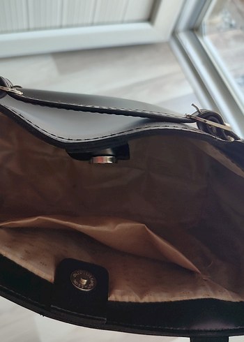 Tokalı Siyah Deri Kadın Çanta - Görsel 5