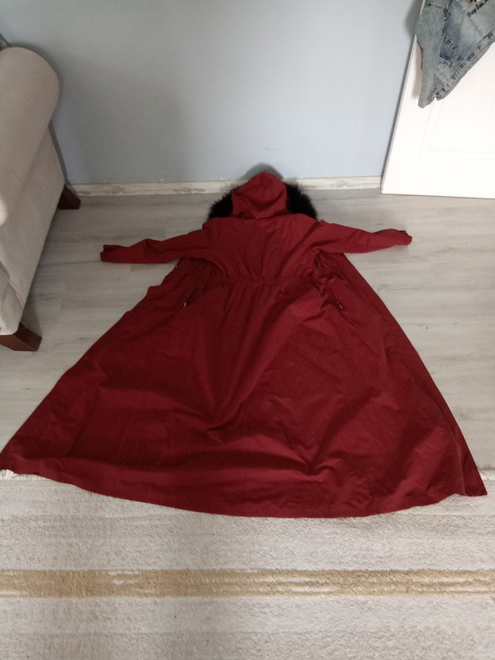 Bordo Kürk Detaylı Uzun Kadın Kaban - Görsel 4