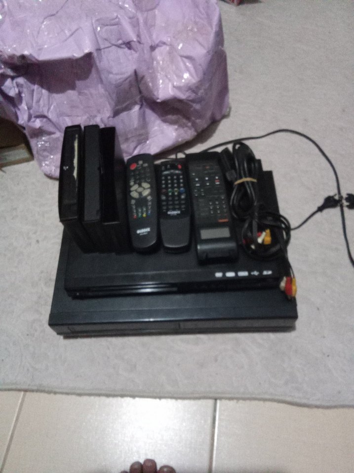 Çoklu Kumandalı Uydu Alıcısı Seti - Görsel 4