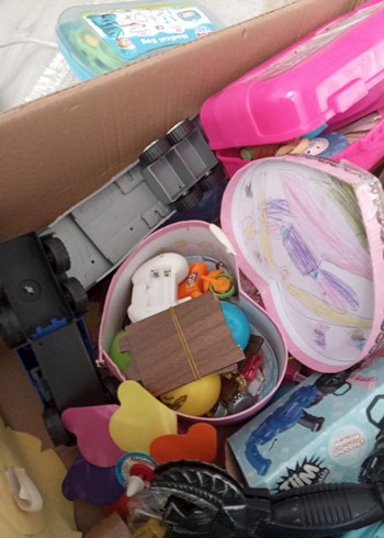 Renkli Karışık Oyuncak Kutusu - Görsel 4
