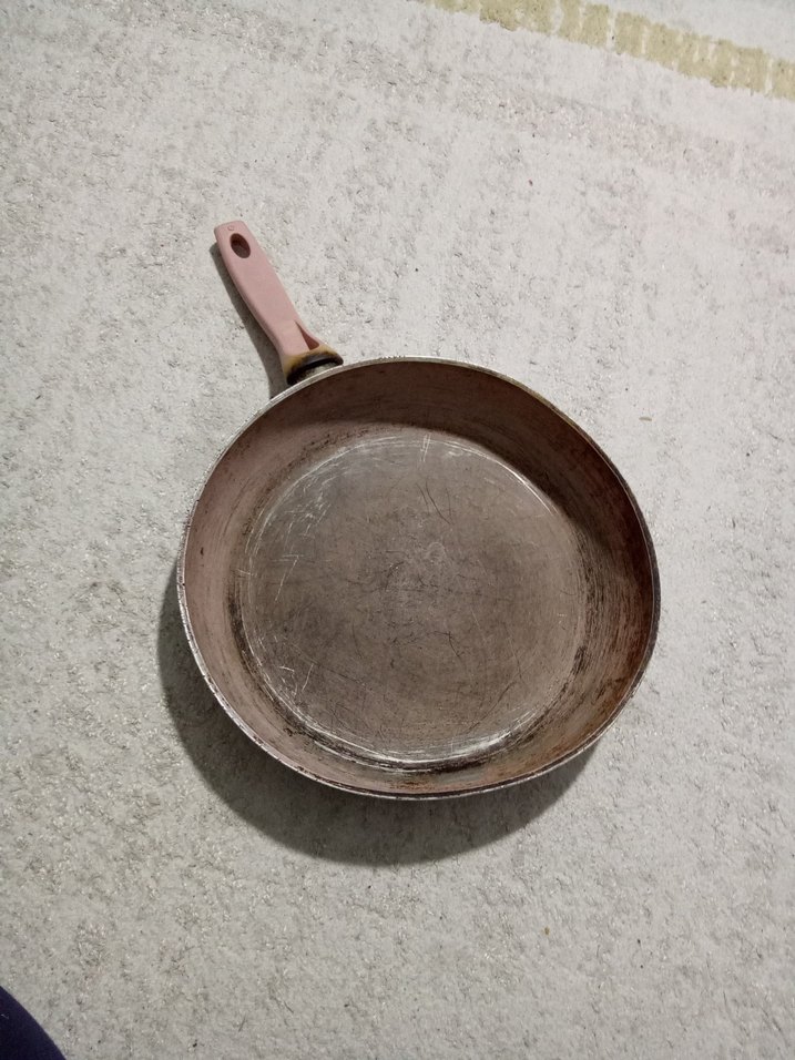 Bej Renkli Pastel Saplı Tava - Görsel 2