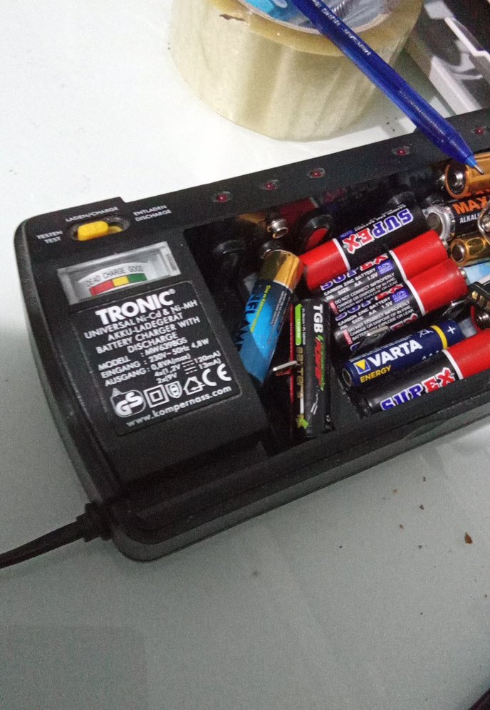 Çoklu Pil Şarj Cihazı - Görsel 2