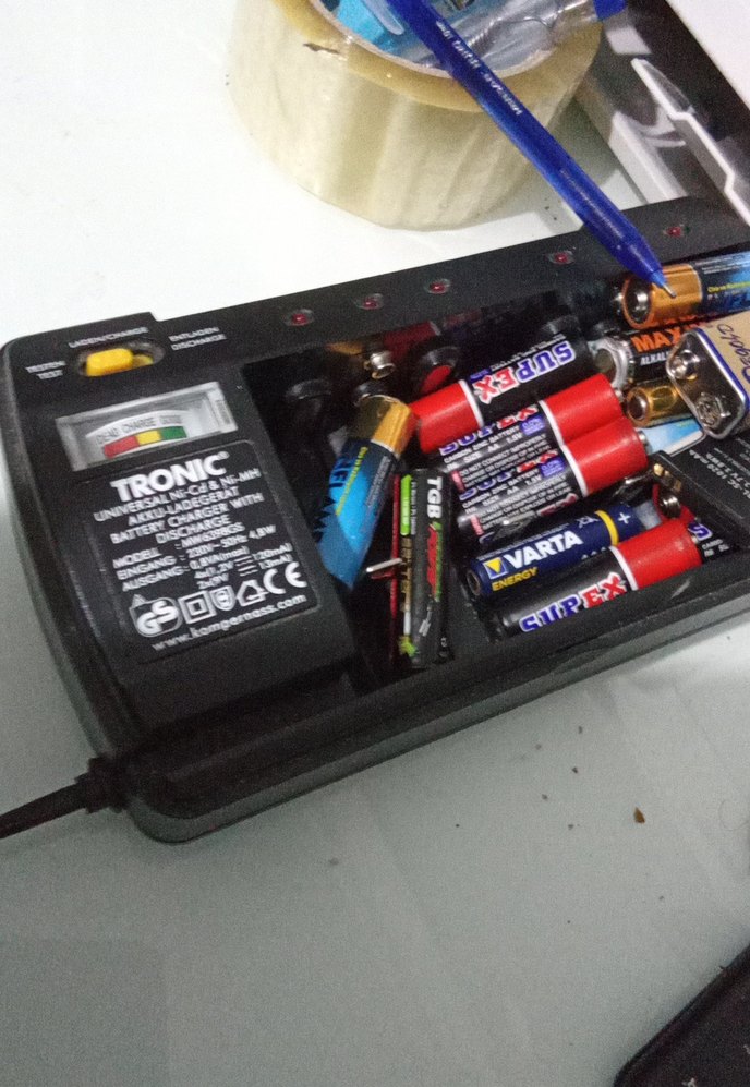 Çoklu Pil Şarj Cihazı - Görsel 3