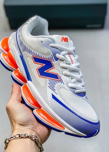 New Balance ürünü