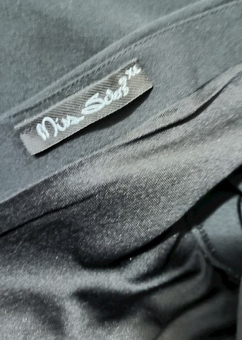 Siyah V Yaka Uzun Kollu Midi Elbise - Görsel 2