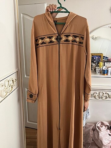 Kapüşonlu tunik 46 beden iki defa giyildi