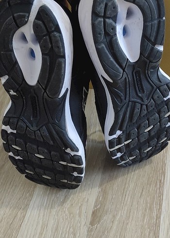 Siyah Erkek Spor Ayakkabı Bağcığı N Orijinal ital 40 numara - Görsel 3