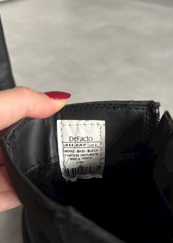 Siyah bot - Görsel 3