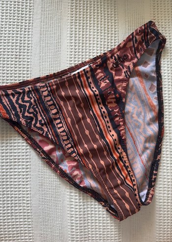 Penti Bağcıklı Beyaz ve Desenli Bikini Altı
