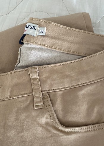 Bej Şık Kadın Saten Pantolon