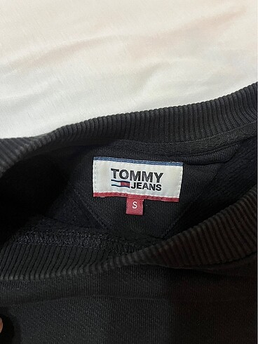 s Beden Tommy hilfiger sweatshirt