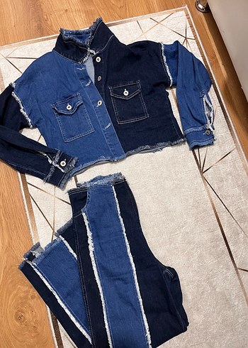 Diğer Kadin Takim Lacivert Mini Denim Ceket Ve Pantolon