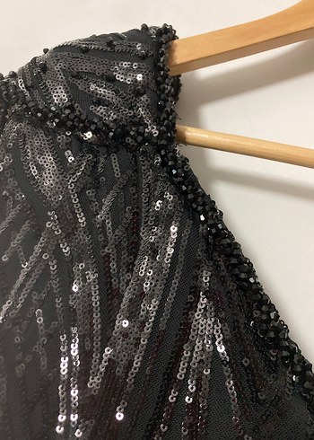 Siyah Uzun Drapeli V Yaka Gotik Elbise - Görsel 6