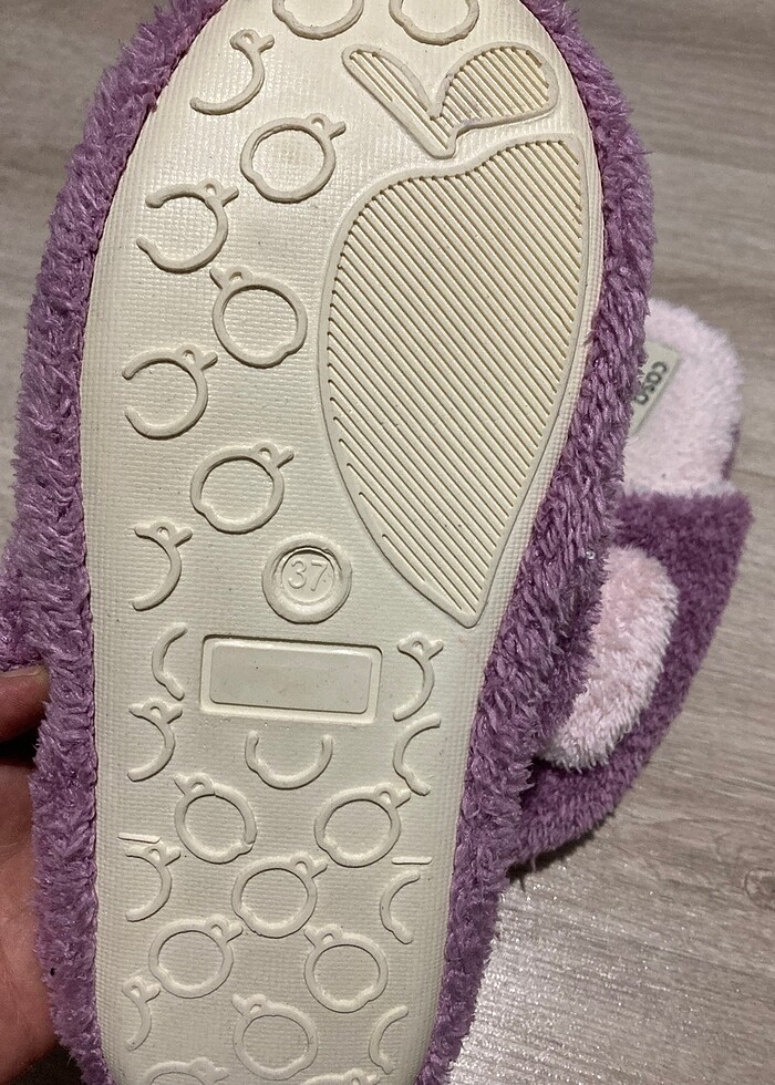 Kadın terlik - Görsel 2