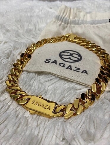 Sagaza Madrid Orjinal sagaza destello altın rengi zincir model kolye gold