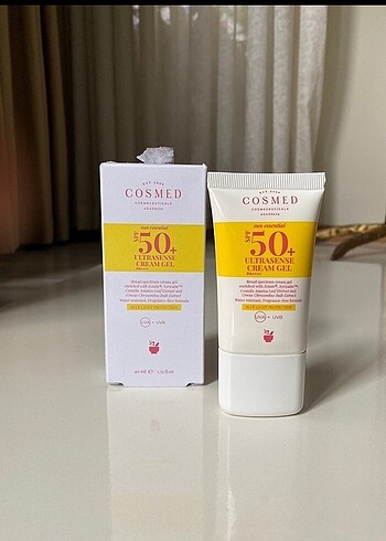 Cosmed Ultrasense Cream Gel 50+ Yüz Güneş Kremi