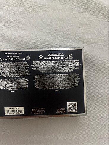 MICHAEL KORS Pour Homme erkek bakım Seti (parfüm, losyon, duş je - Görsel 6