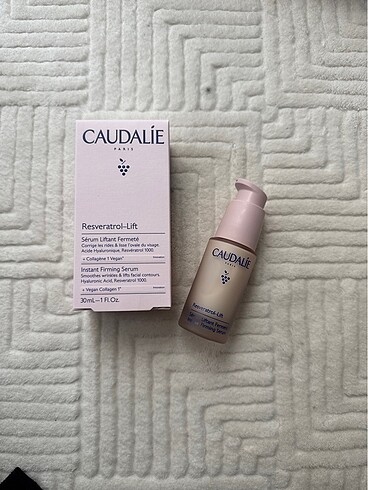 Caudalie Resveratrol-lift Anında Sıkılaştırıcı Etkili Serum