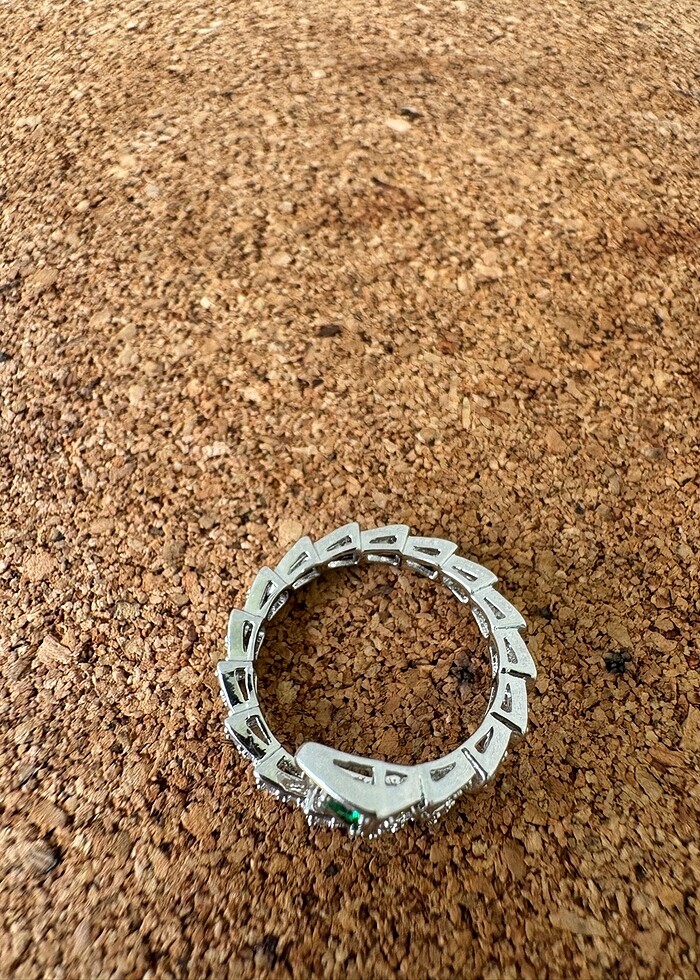 Bvgari yılan yüzük taşlı silver beyaz yeşil gözlü - Görsel 3
