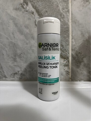 Garnier Salisilik Niacinamide aha skualen Akne Karşıtı Peeling T