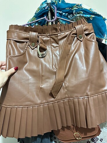 Zara model deri etek
